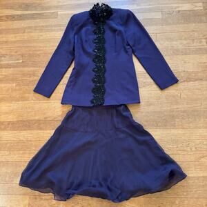 Rimini two piece purple jacket and skirt size 4
b28
